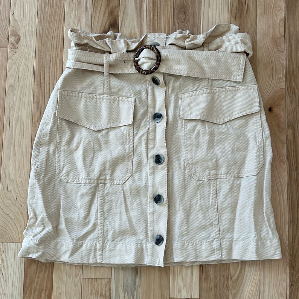 Banana Republic Khaki Skirt with Belt